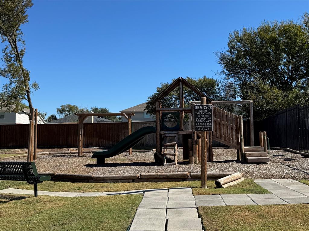 The Falls - Residential