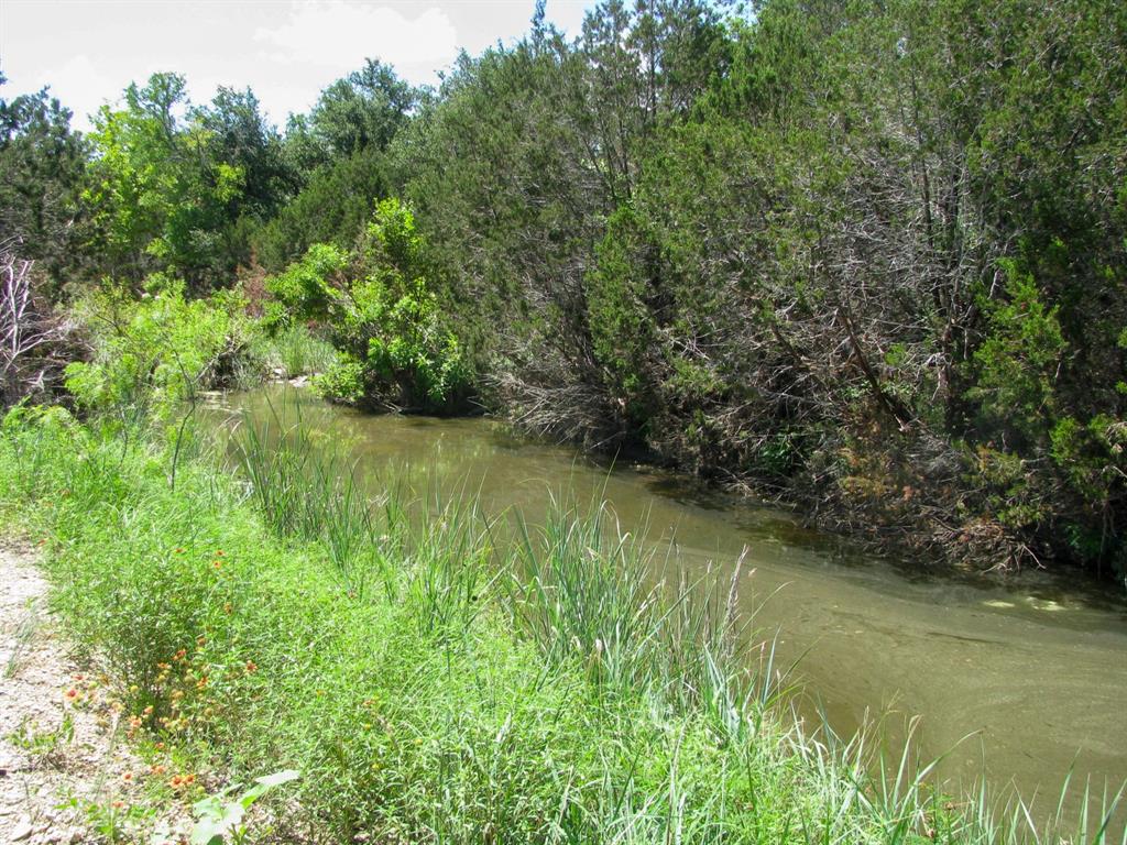 Rio Escondido - Land