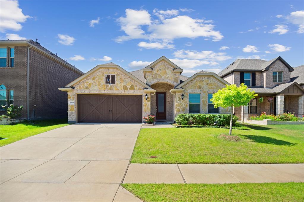 2040 Hollowcreek Trail