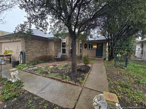 A home in Balch Springs