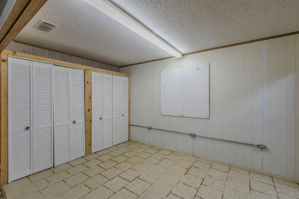 NA - Commercial Sale