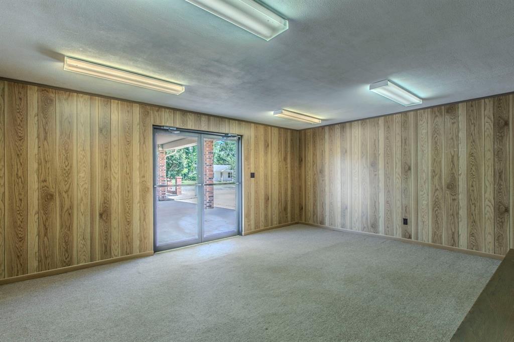 NA - Commercial Sale