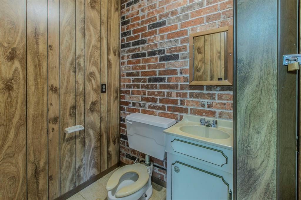 NA - Commercial Sale