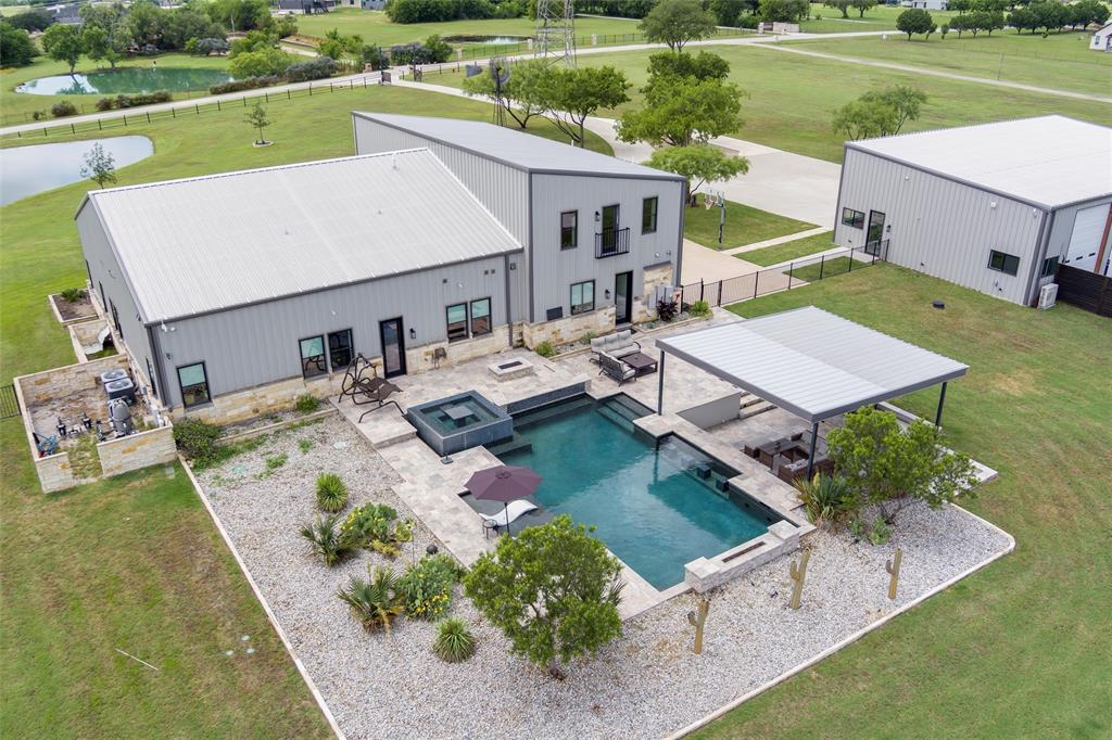 2219 Virginia Lane