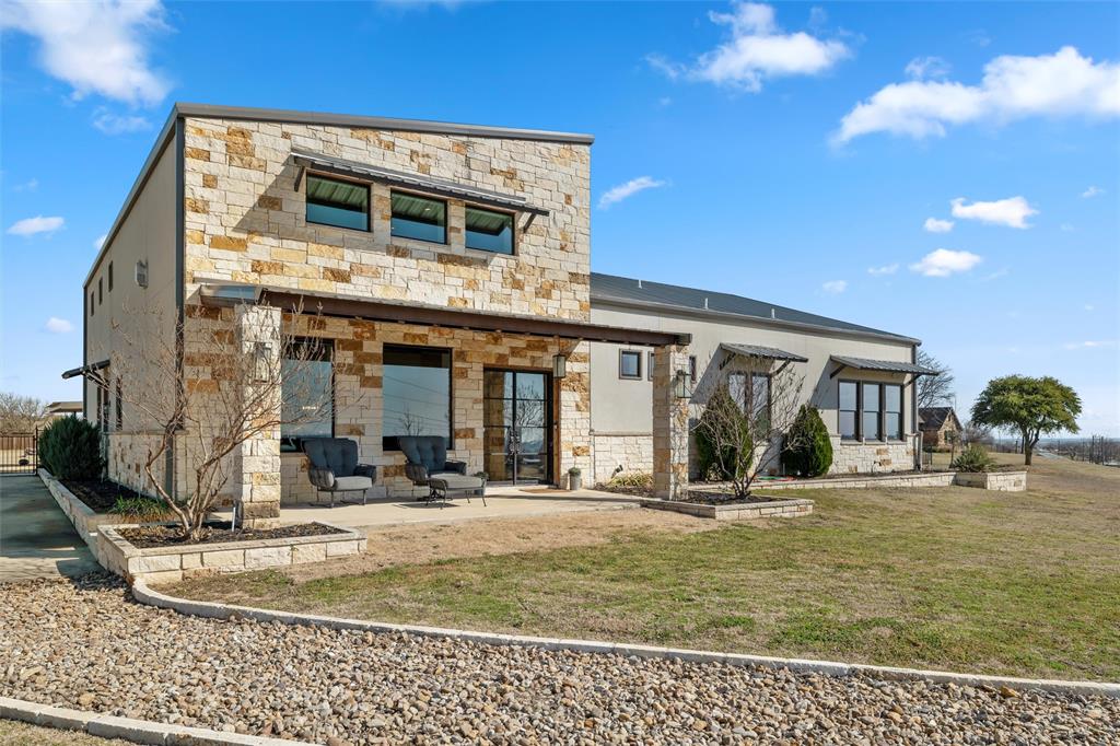 2219 Virginia Lane