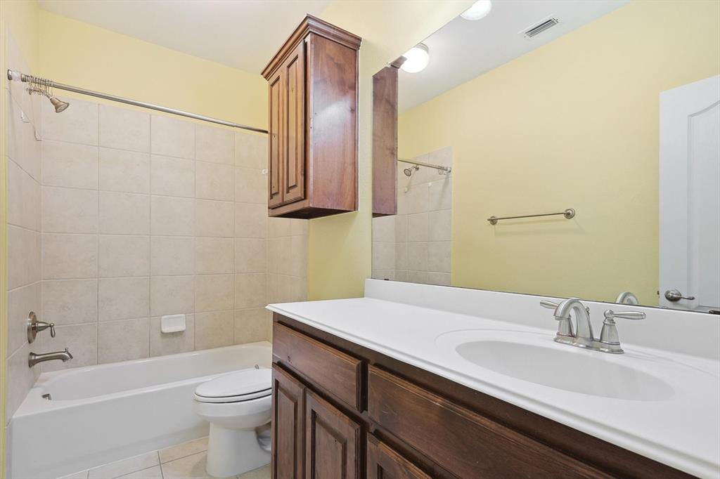 Castle Hills Ph VI Sec C - Residential Lease