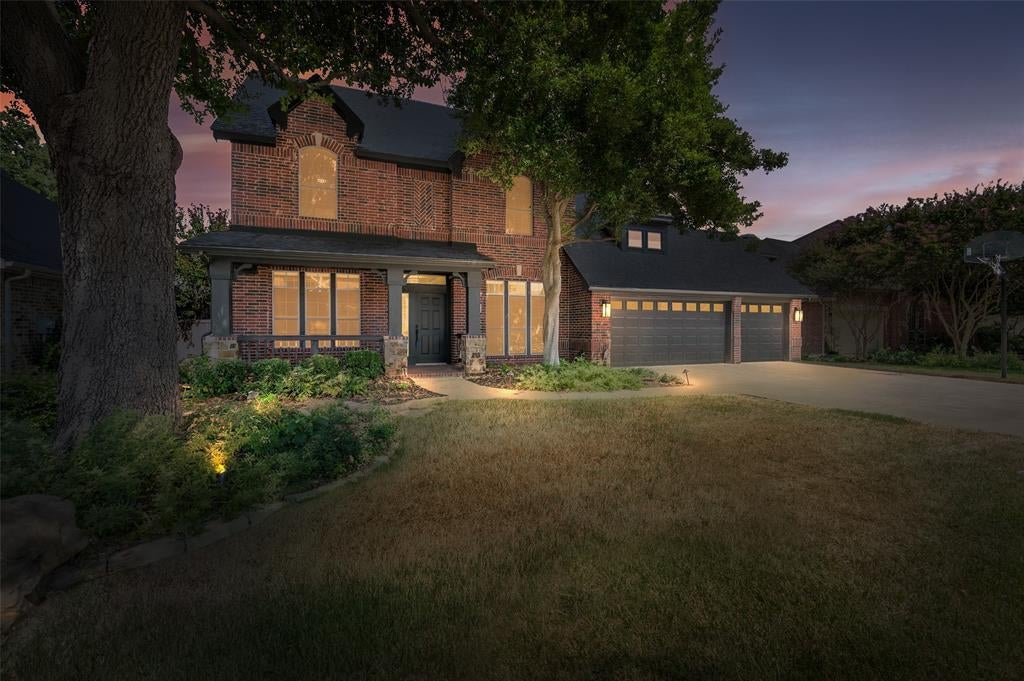 2710 Cobblestone Drive