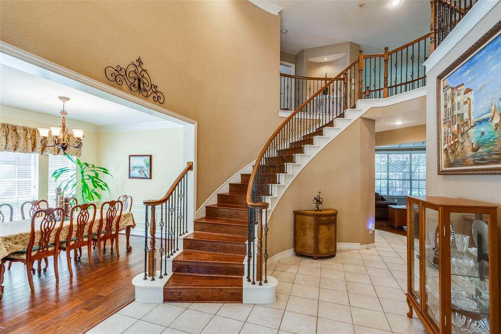 8017 Stonehill Drive