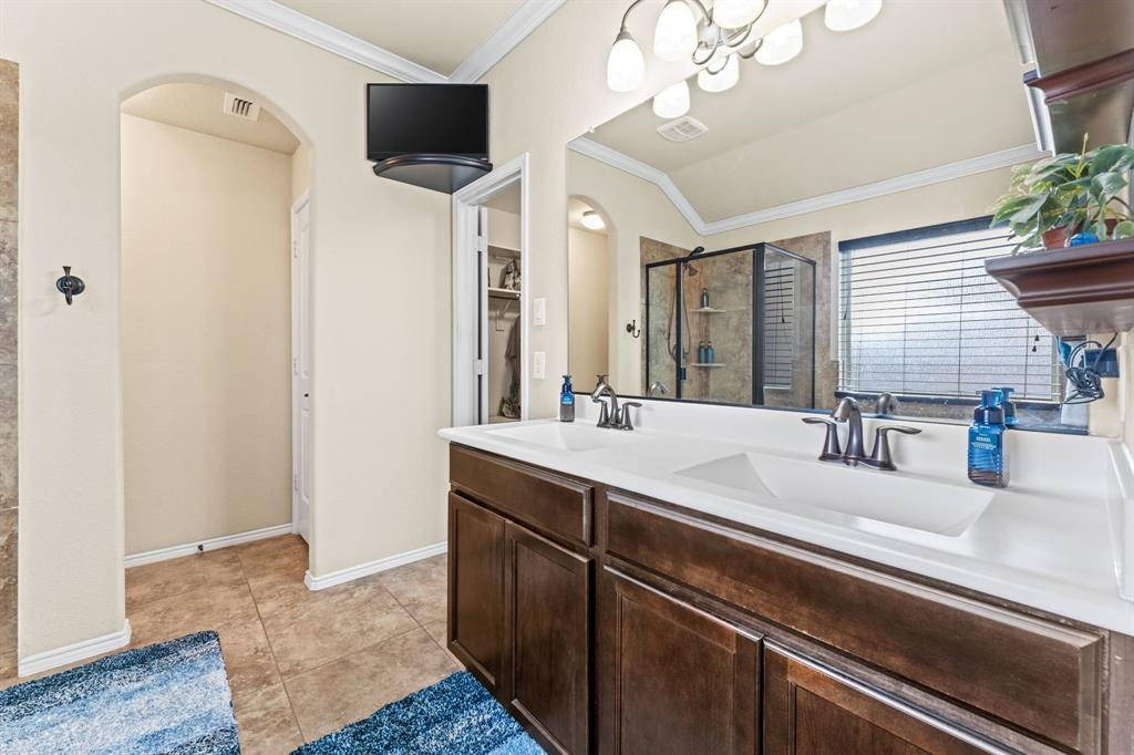 8400 Sioux Trail