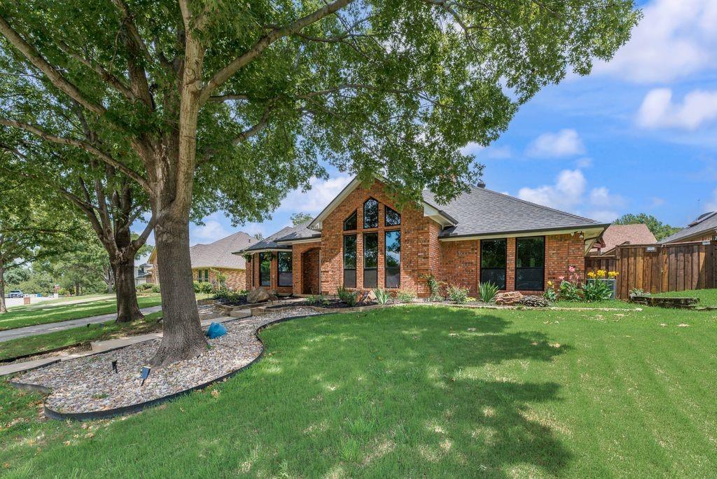 2908 Roaring Springs Road