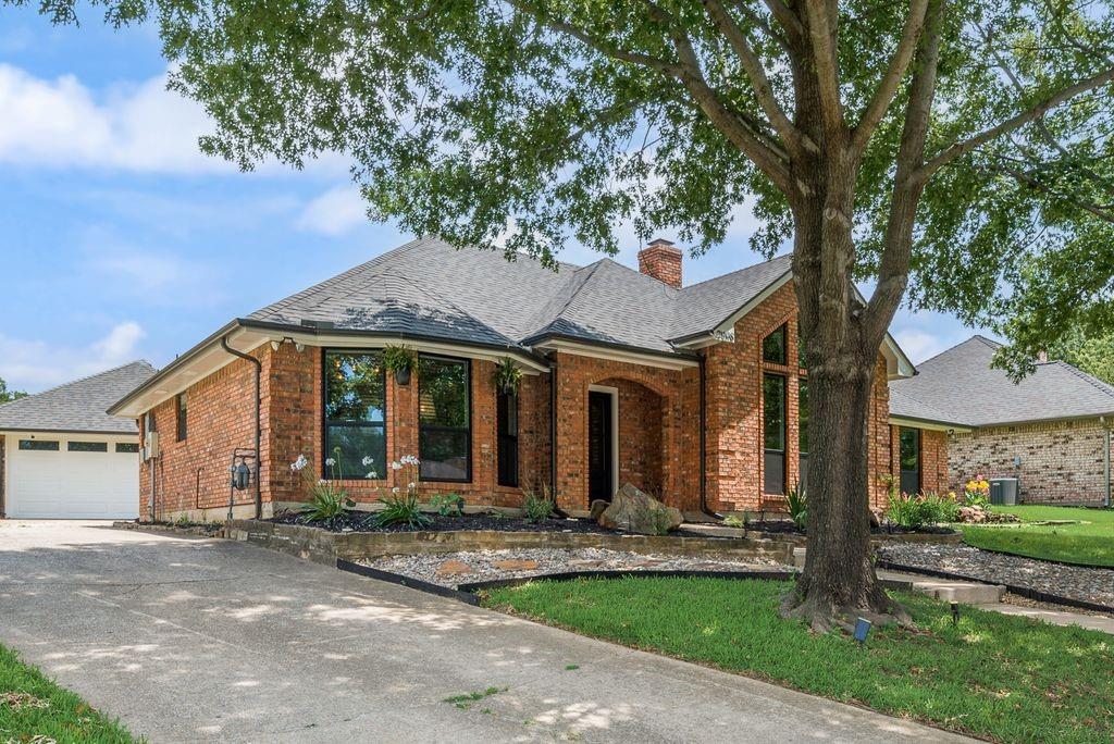 2908 Roaring Springs Road
