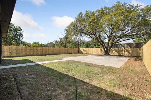 Tiny photo for 1213 E Butler Street, Fort Worth, TX 76115 (MLS # 21102064)