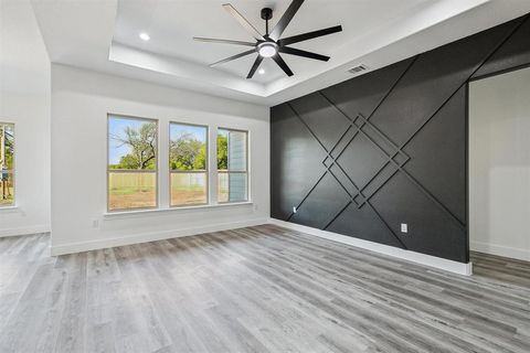 Tiny photo for 1213 E Butler Street, Fort Worth, TX 76115 (MLS # 21102064)