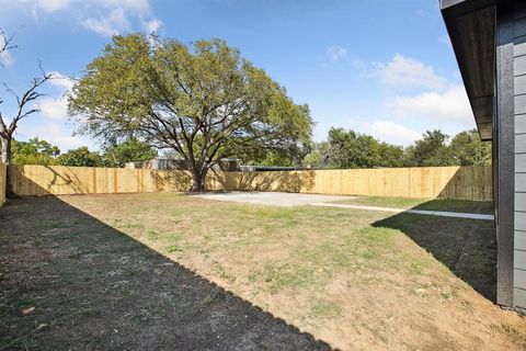 Tiny photo for 1213 E Butler Street, Fort Worth, TX 76115 (MLS # 21102064)