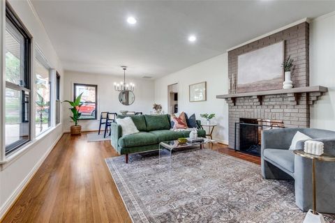 1126 Cordova Street Dallas TX 75223