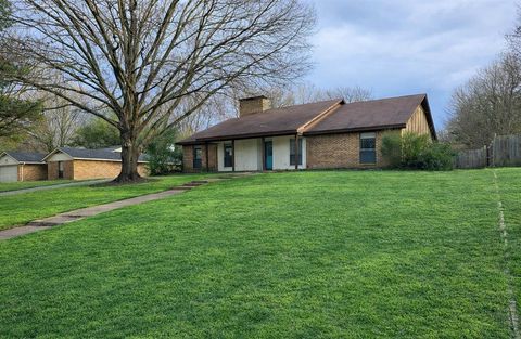 414 Jo Aynn Circle Bonham TX 75418