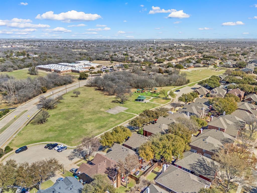 Oakwood Estates Lewisville - Residential