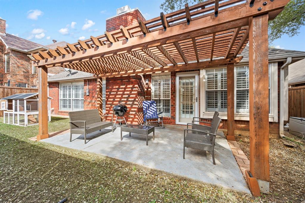 Oakwood Estates Lewisville - Residential