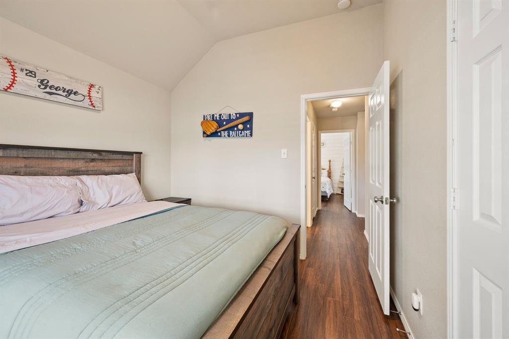 Oakwood Estates Lewisville - Residential