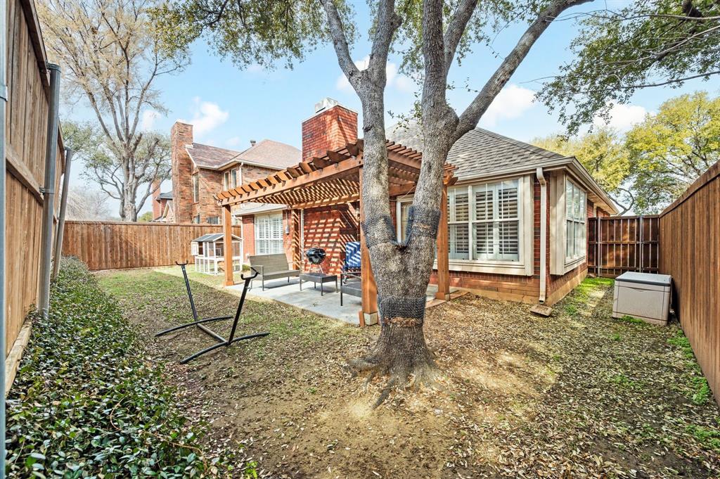 Oakwood Estates Lewisville - Residential