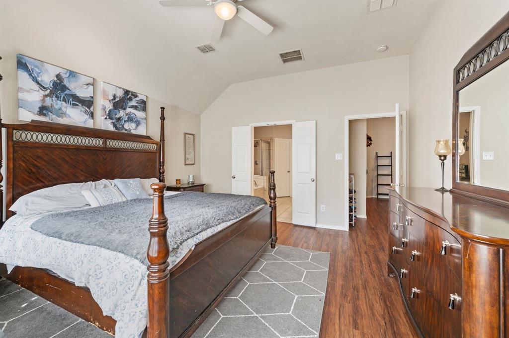 Oakwood Estates Lewisville - Residential