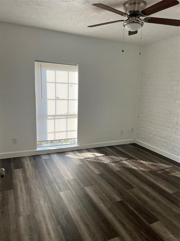 Mountain Creek Twnhs - Residential Lease