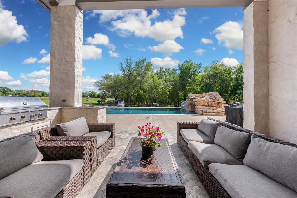 Dees Nalcisso - Residential