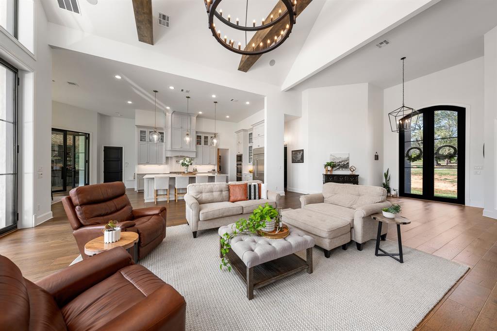 Dees Nalcisso - Residential