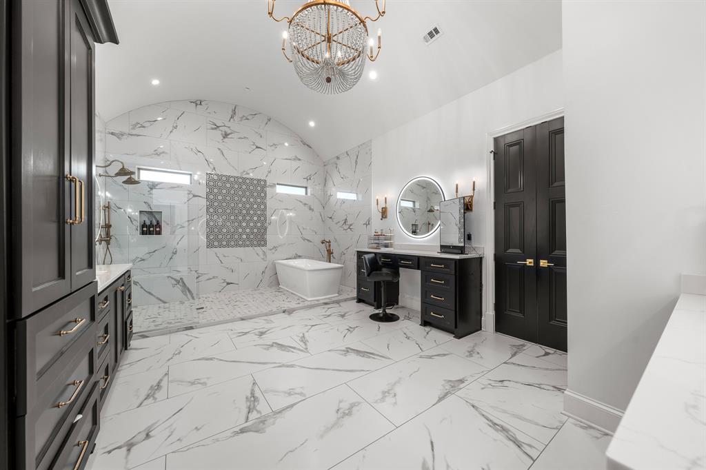 Dees Nalcisso - Residential