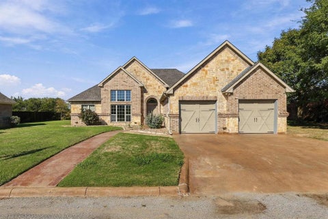Photo of 77 Sunrise Circle, Pottsboro, TX 75076 (MLS # 21416248)