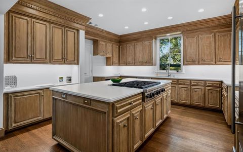 Tiny photo for 1 Willowood Street, Highland Park, TX 75205 (MLS # 21124967)