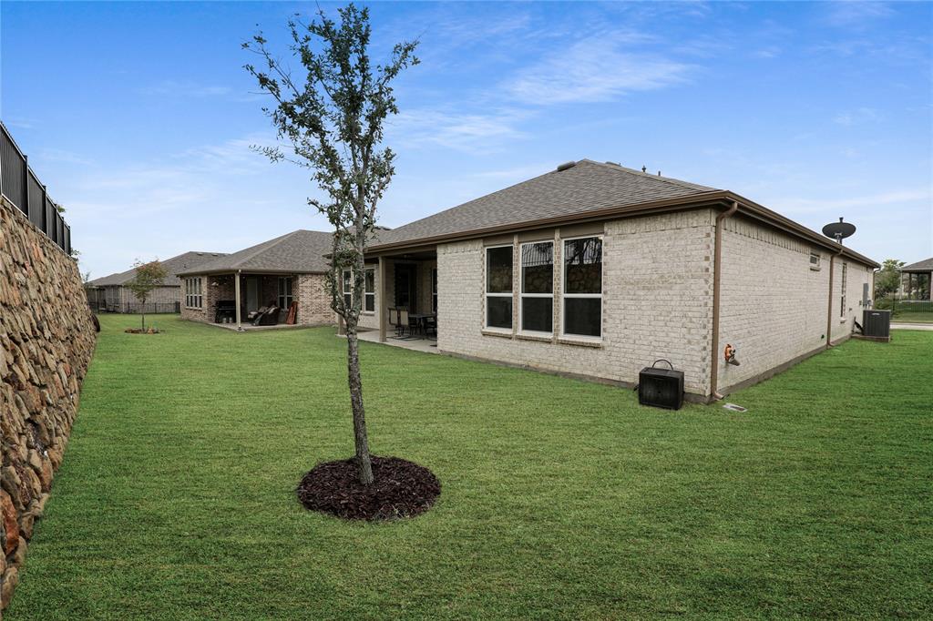 TRINITY FALLS PLANNING UNIT 3 PHASE 5B WEST - Residential