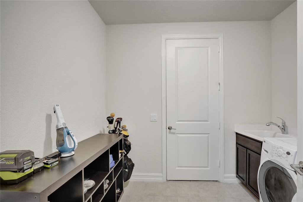 TRINITY FALLS PLANNING UNIT 3 PHASE 5B WEST - Residential