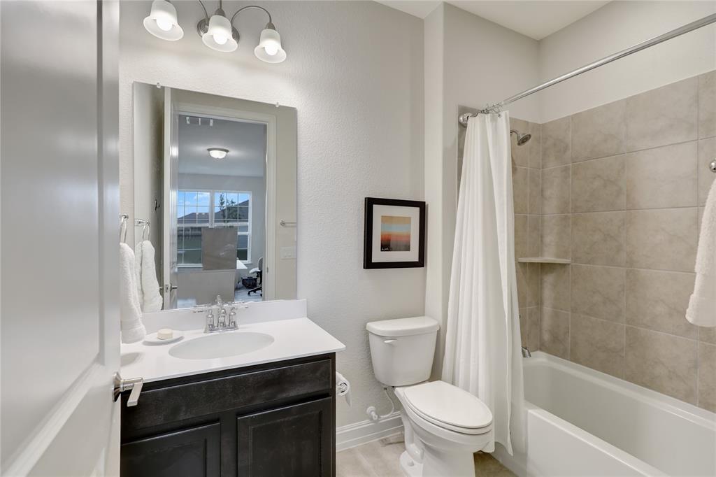 TRINITY FALLS PLANNING UNIT 3 PHASE 5B WEST - Residential