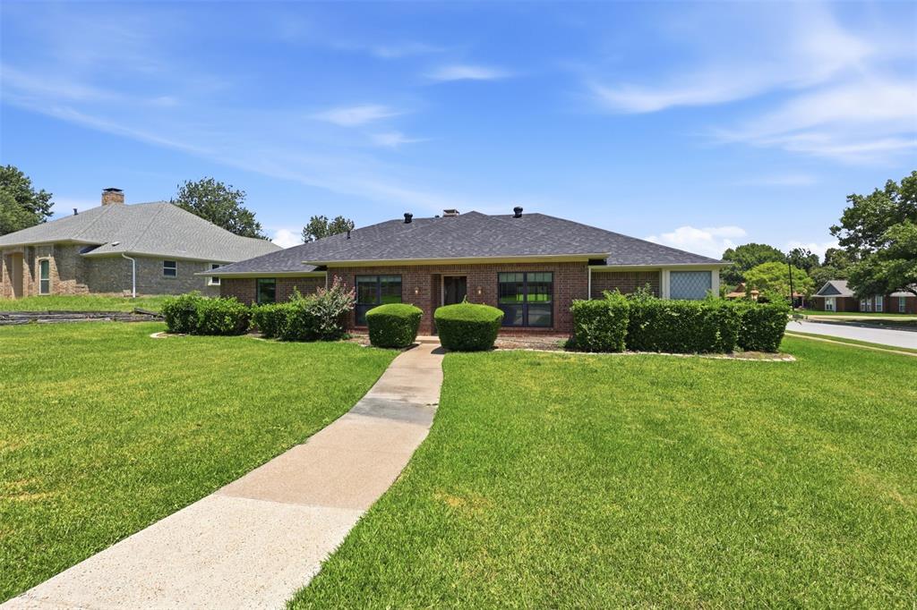 2110 Meadowview Court