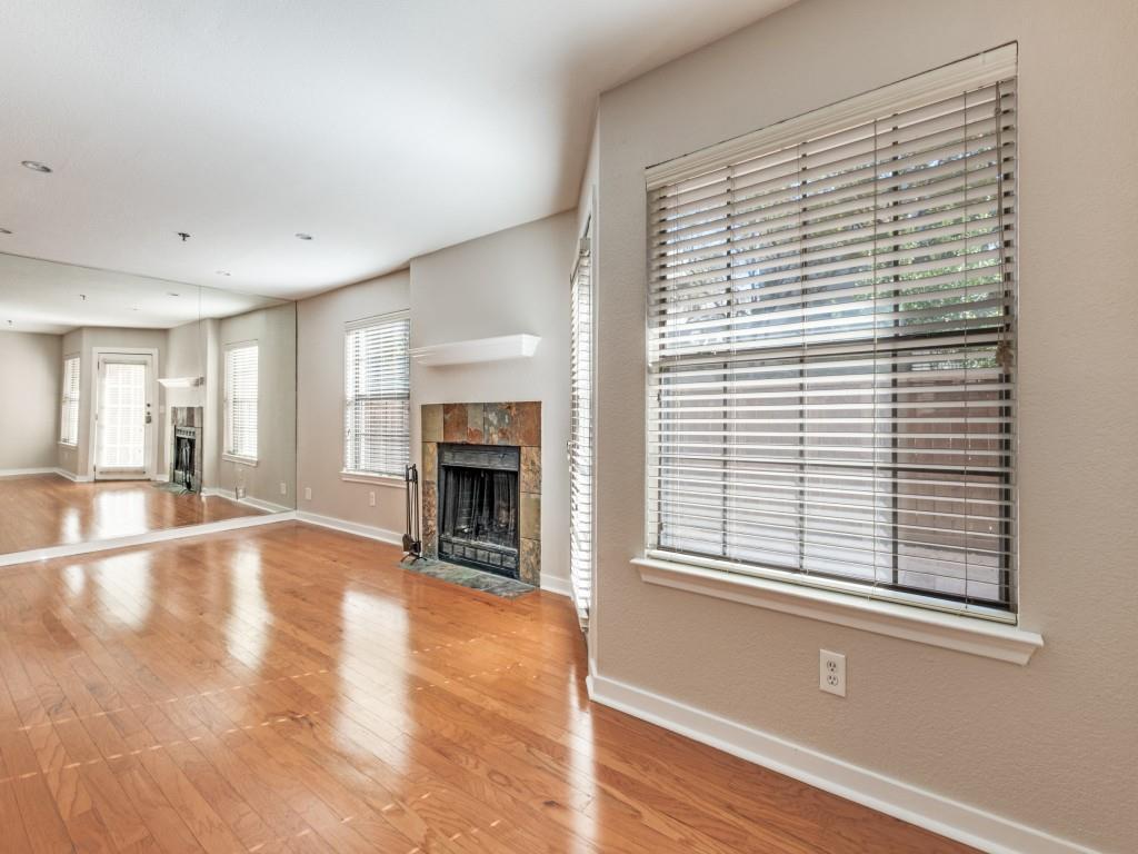 3901 Travis Street 130