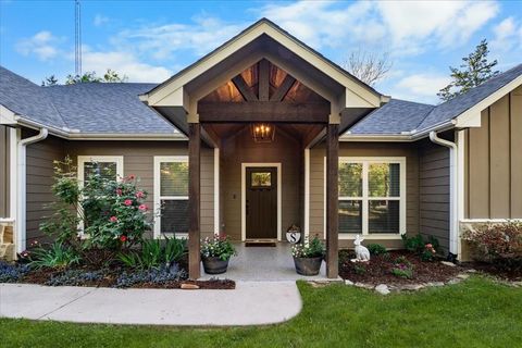 Photo of 617 Rs County Road 1180, Emory, TX 75440 (MLS # 21226888)