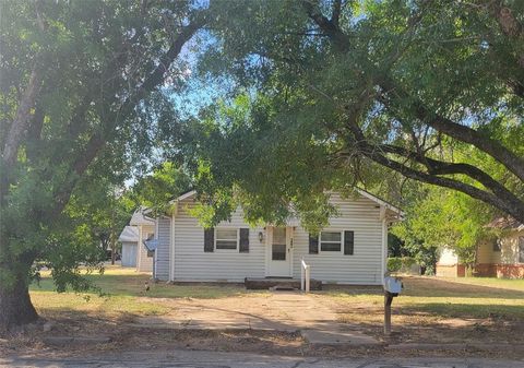 A home in Cleburne