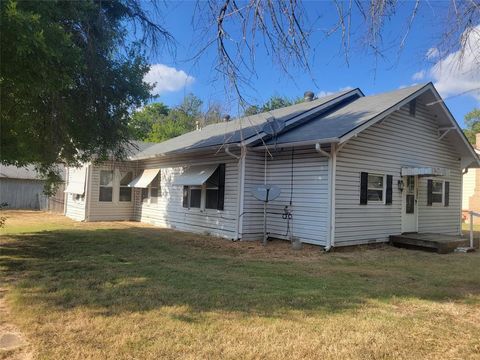 A home in Cleburne