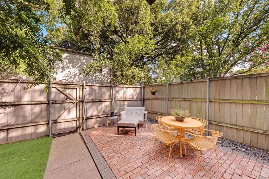 Westbury Park Condo - Residential