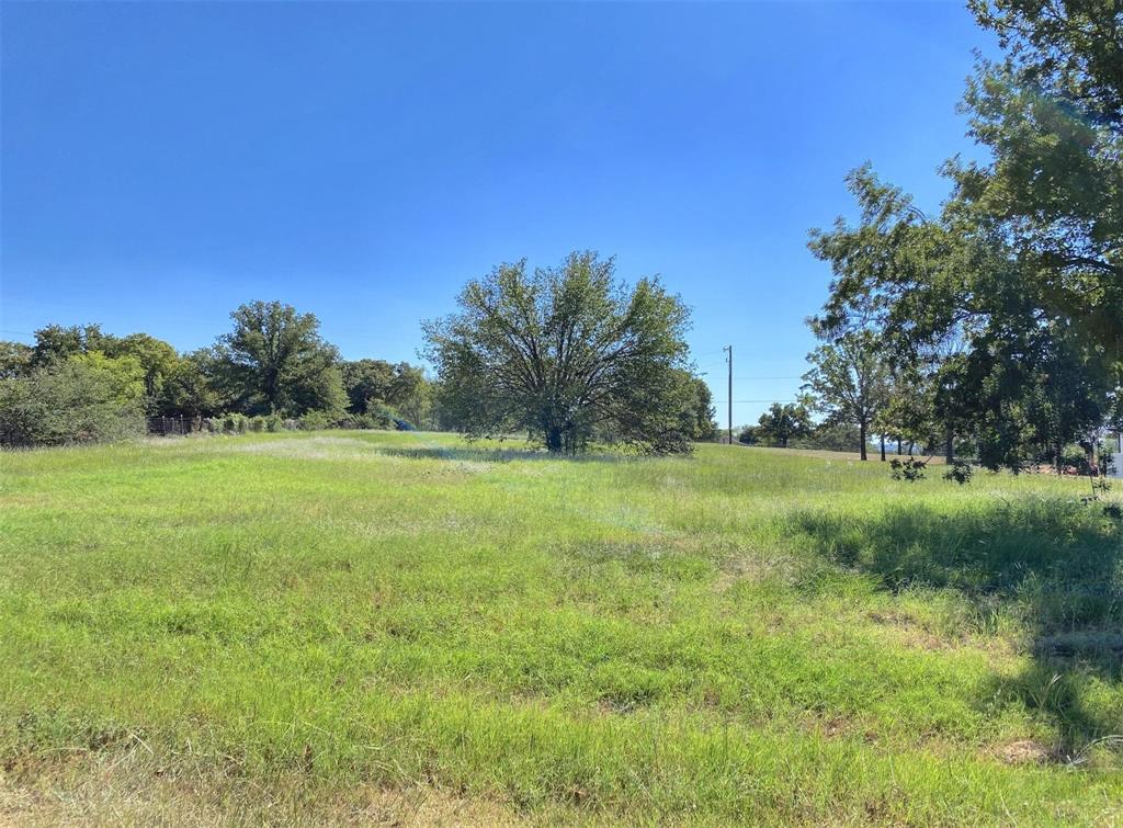 4032 Highland Oaks Lane
