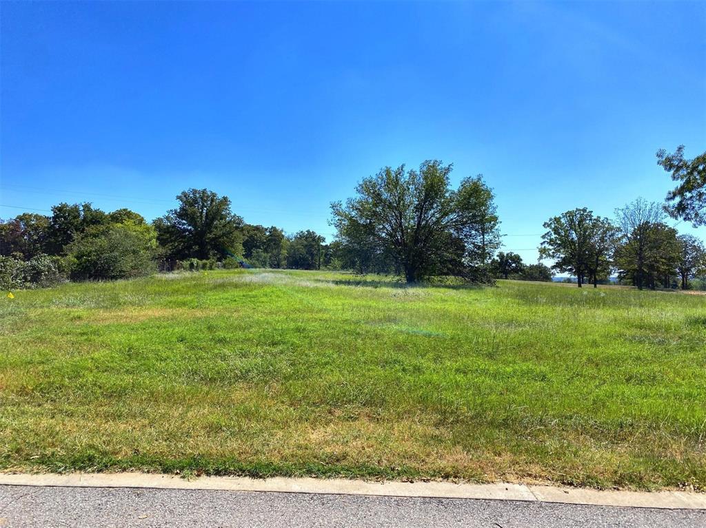 4032 Highland Oaks Lane