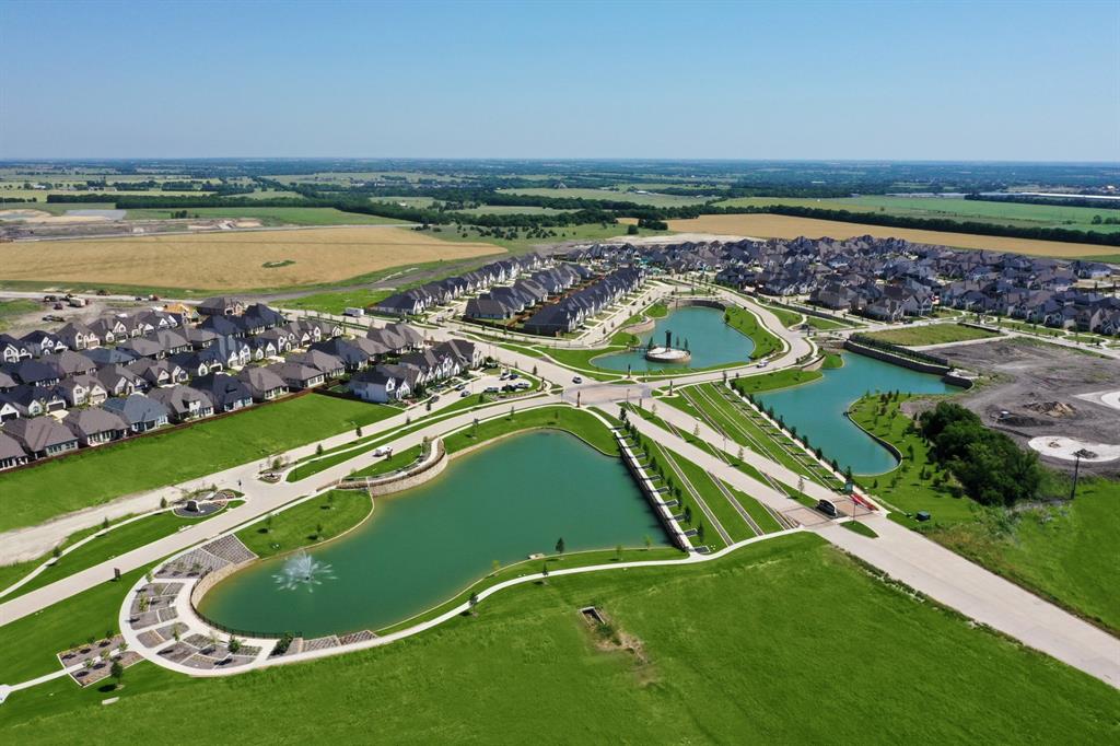 1904 Forest Park Way