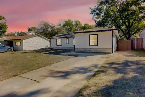 A home in Seagoville