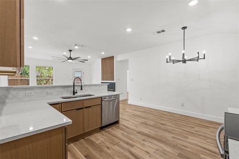 Tiny photo for 10232 Blackjack Oaks Drive, Dallas, TX 75227 (MLS # 21397113)