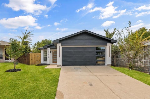 Tiny photo for 10232 Blackjack Oaks Drive, Dallas, TX 75227 (MLS # 21397113)