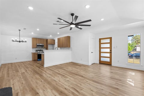 Tiny photo for 10232 Blackjack Oaks Drive, Dallas, TX 75227 (MLS # 21397113)