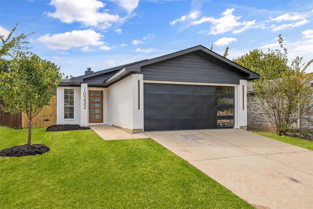 10232 Blackjack Oaks Drive