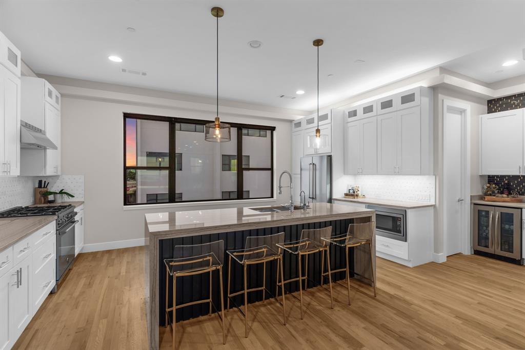 Westport Lakeview Villas - Residential