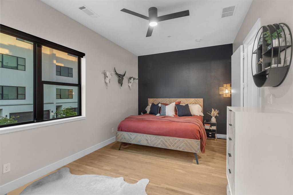 Westport Lakeview Villas - Residential